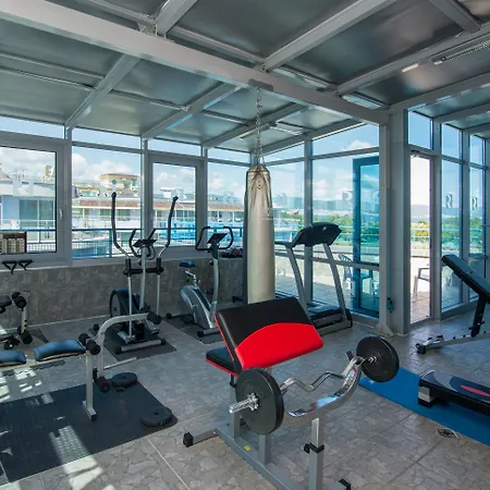 ホテル Regata Palace 4*