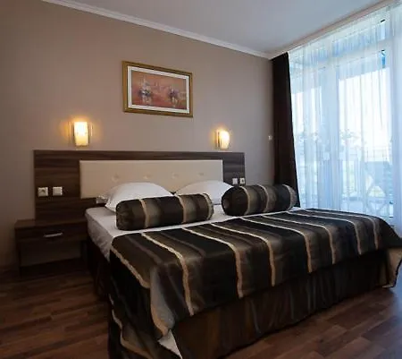 Regata Palace 4*
