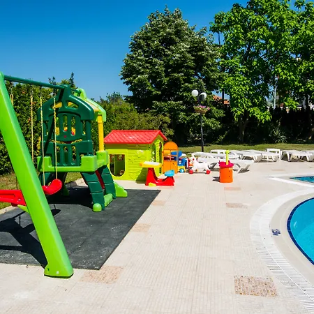 Regata Palace Хотел