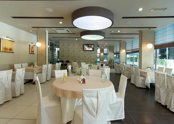 Hotel Regata Palace 4*